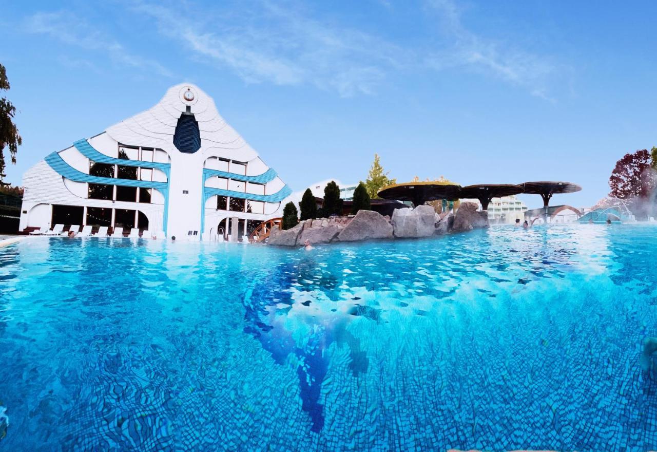 Spa Residence Carbona Siesta Apartman Hévíz Екстериор снимка