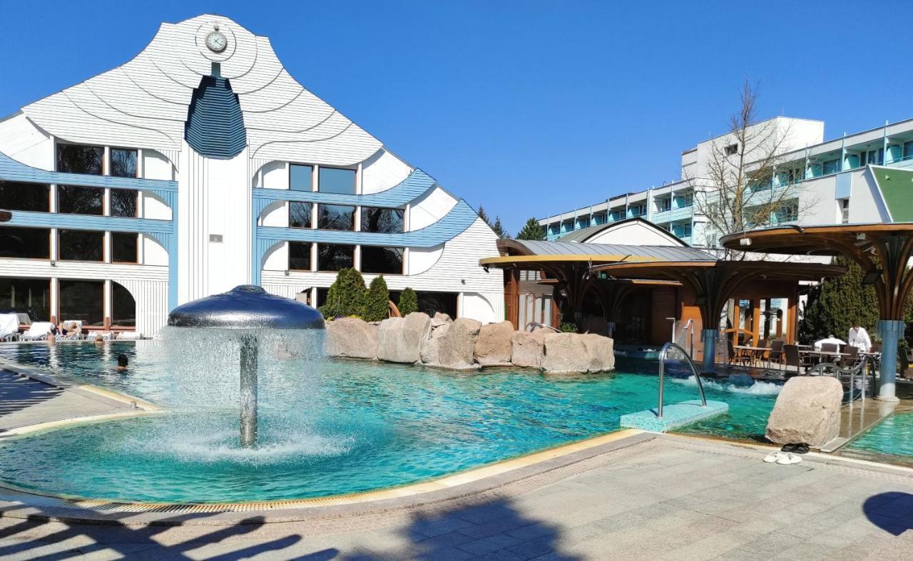Spa Residence Carbona Siesta Apartman Hévíz Екстериор снимка
