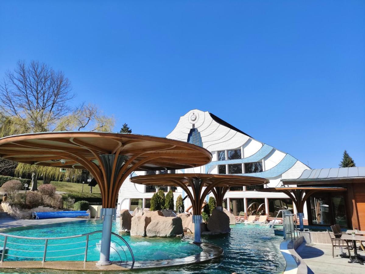 Spa Residence Carbona Siesta Apartman Hévíz Екстериор снимка