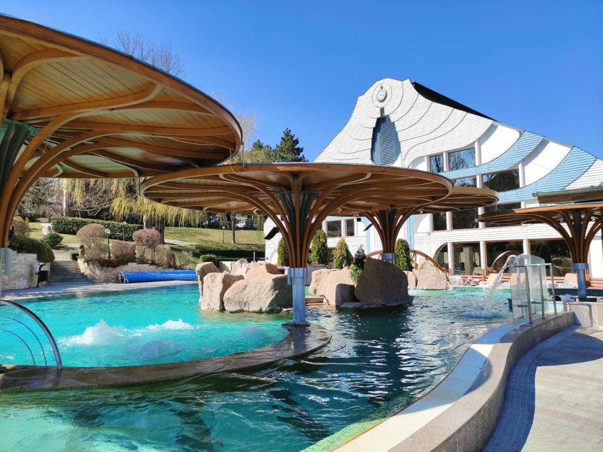 Spa Residence Carbona Siesta Apartman Hévíz Екстериор снимка